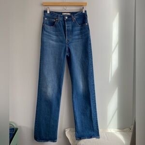 Levi’s Ribcage High-Waisted Straight Leg Jean – Charleston Vintage 28 x 32